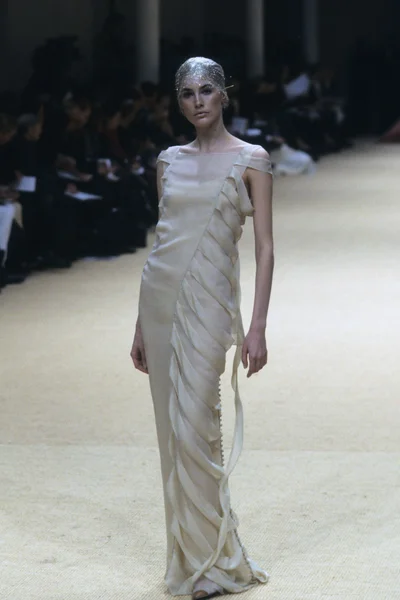 Look 53